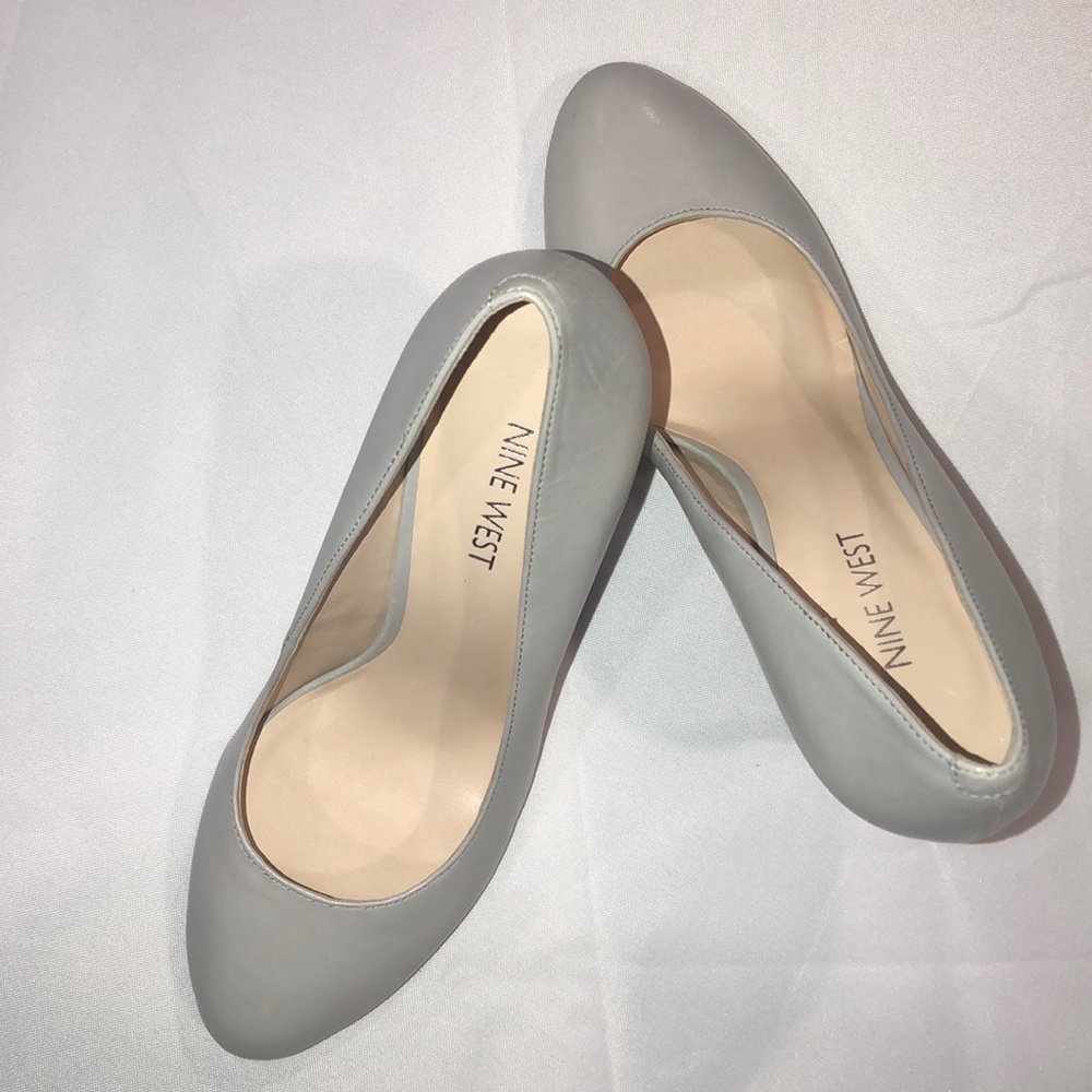 NWOT Nine West Pumps